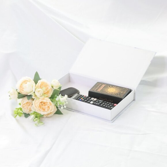 NEW Luxury Decoration Coffee Table Fashion Art Faux Book Storage Box - Picture 7 of 8